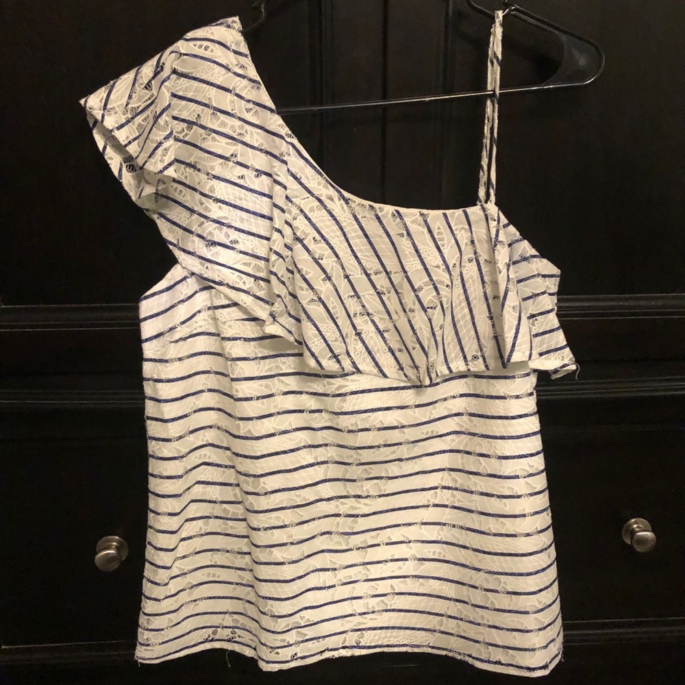 Boutique top
